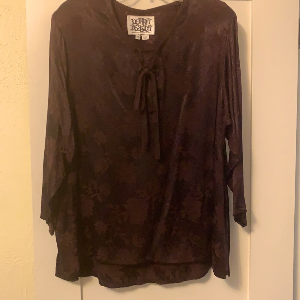 Merlot colored 3x long sleeve top.